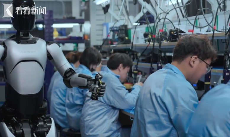 政府工作报告首提具身智能 上海如何布局落子？